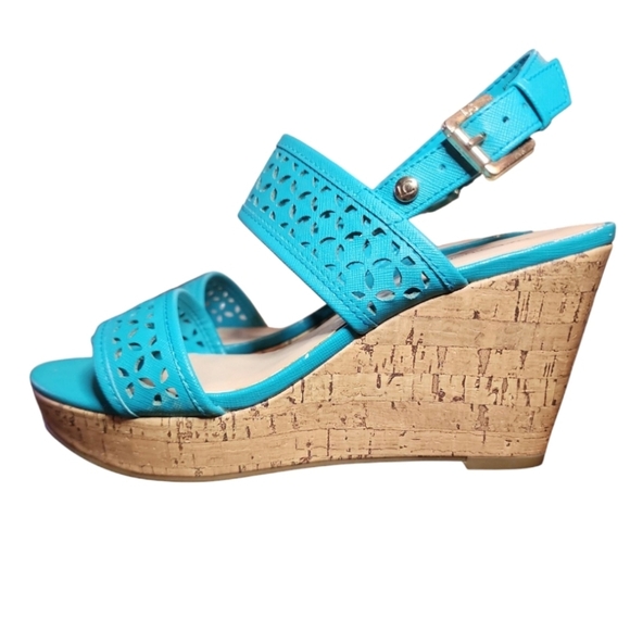 Liz Claiborne Wedge Sandals Kian Teal Blue Laser Cut Sz 6 Resortcore Whitelotus - Picture 4 of 8
